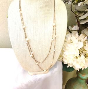 Gold with faux pearl necklace